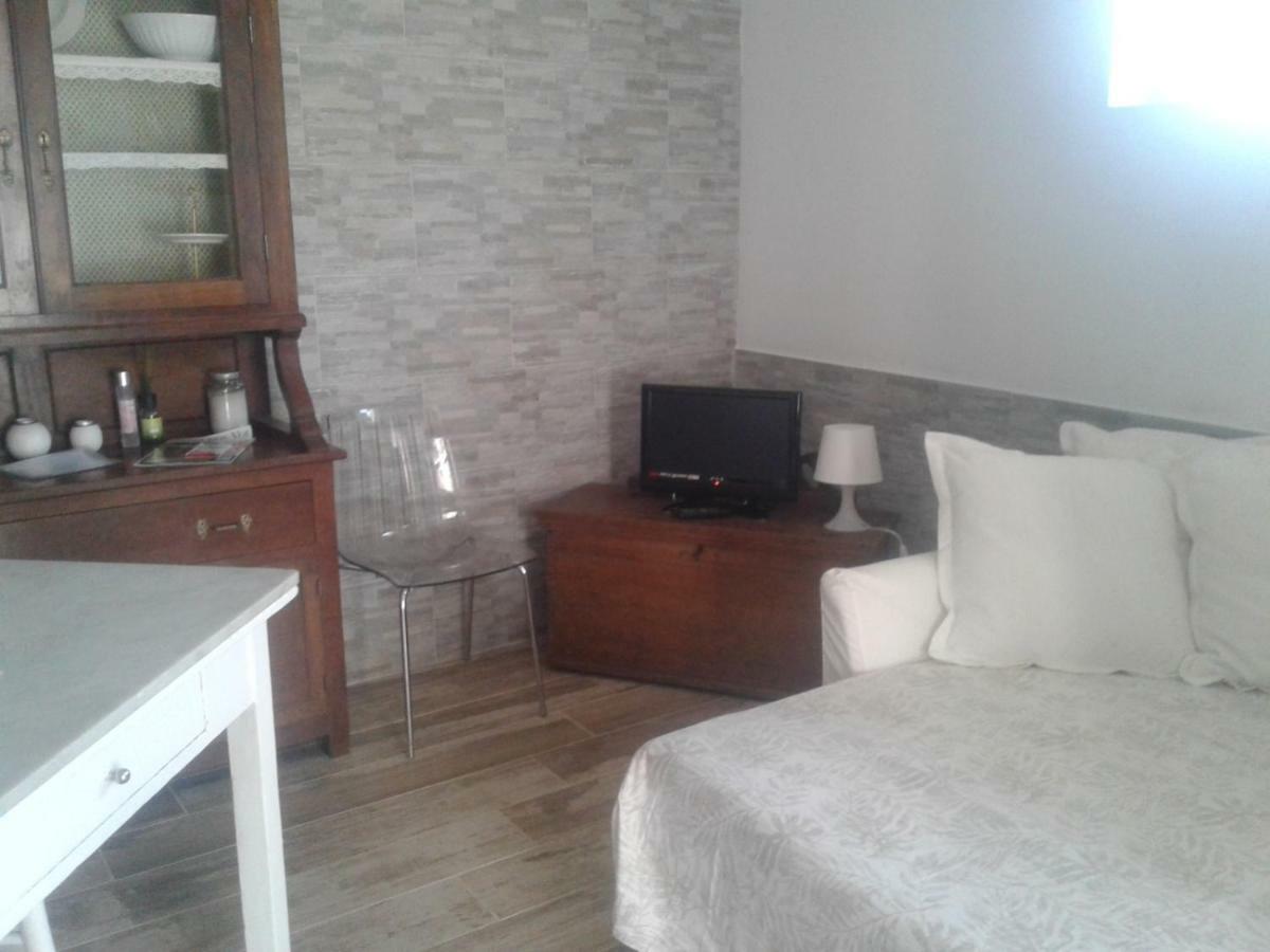 Appartement Monolocale Per Coppia à Carrodano Inferiore Extérieur photo